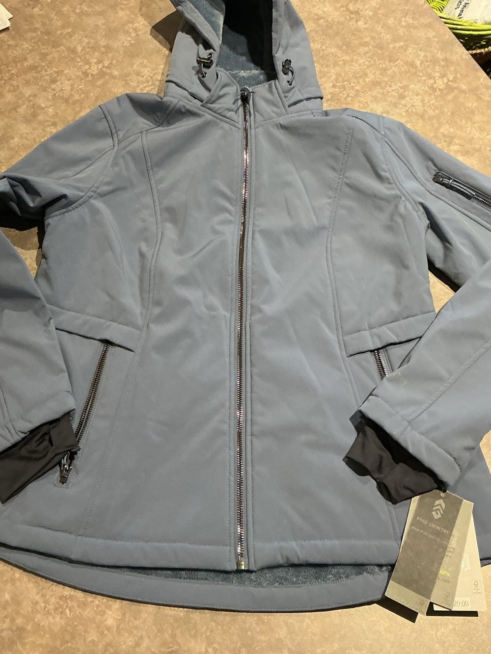 🆕NWT Free Country Pale Blue Hooded Softshell Ski Jacket Large🆕